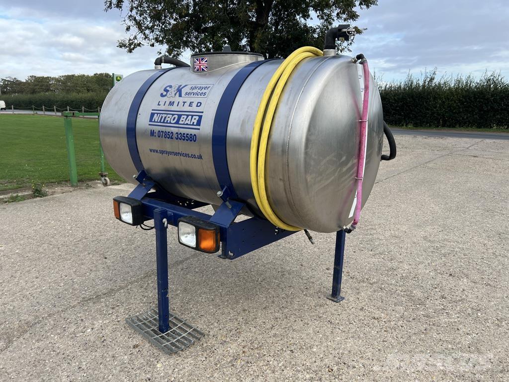  NITRO BAR Minerālmēslu izkliedētāji