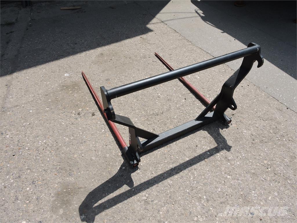  PALLET Frontālie iekrāvēji un ekskavatori