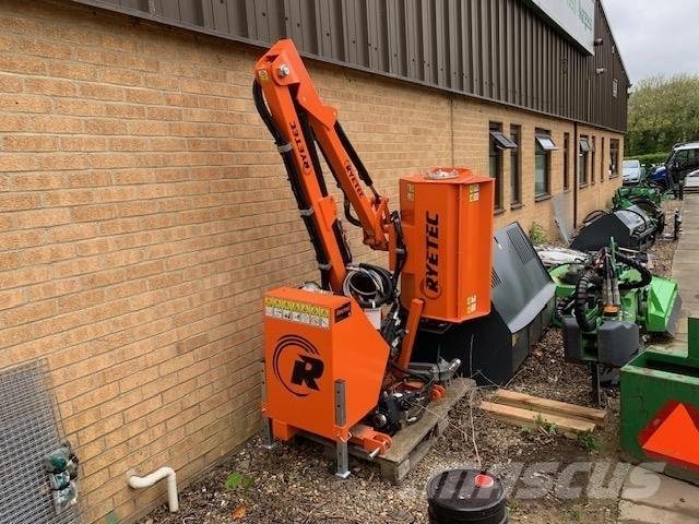 Ryetec SL320 Pļaujmašīnas/pašgājēji