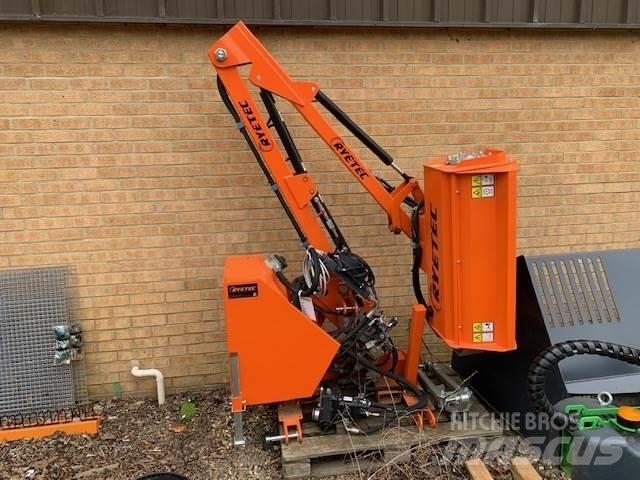  Rytetec SL320 Pļaujmašīnas/pašgājēji