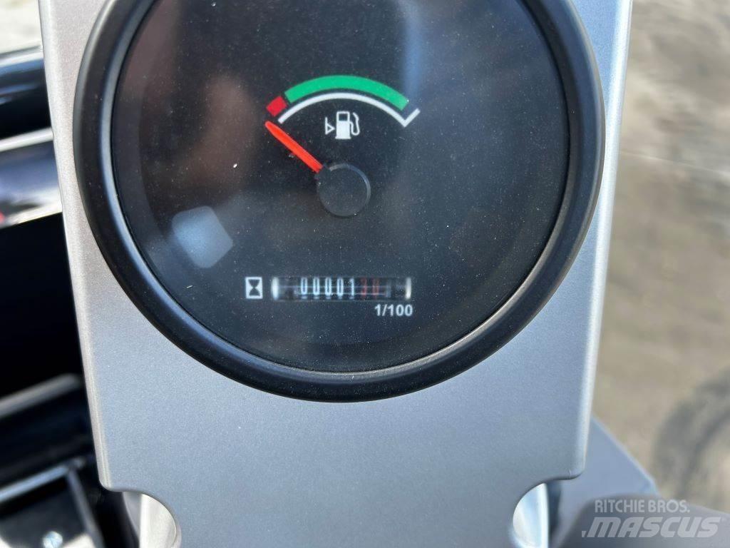 Yanmar SV15VT Vidēja lieluma ekskavatori 7 t - 12 t