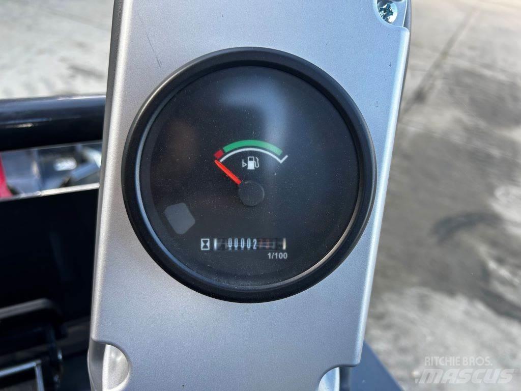 Yanmar SV15VT Vidēja lieluma ekskavatori 7 t - 12 t