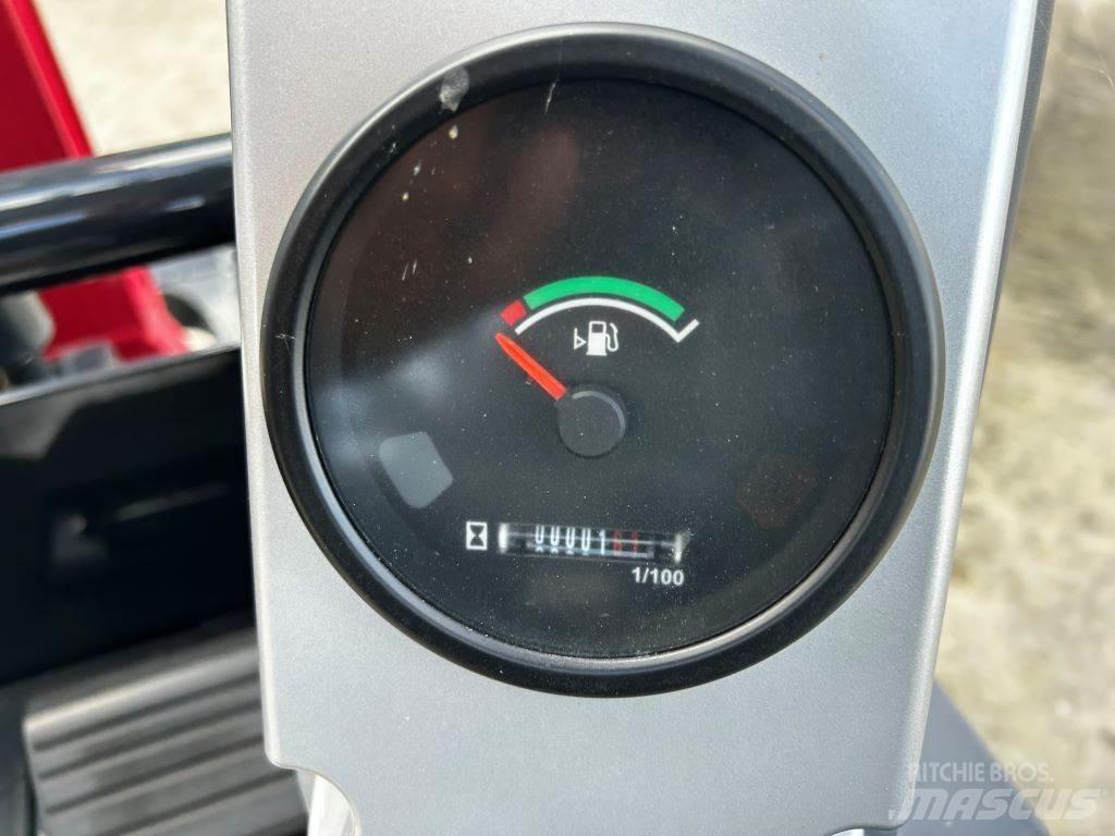 Yanmar SV15VT Vidēja lieluma ekskavatori 7 t - 12 t