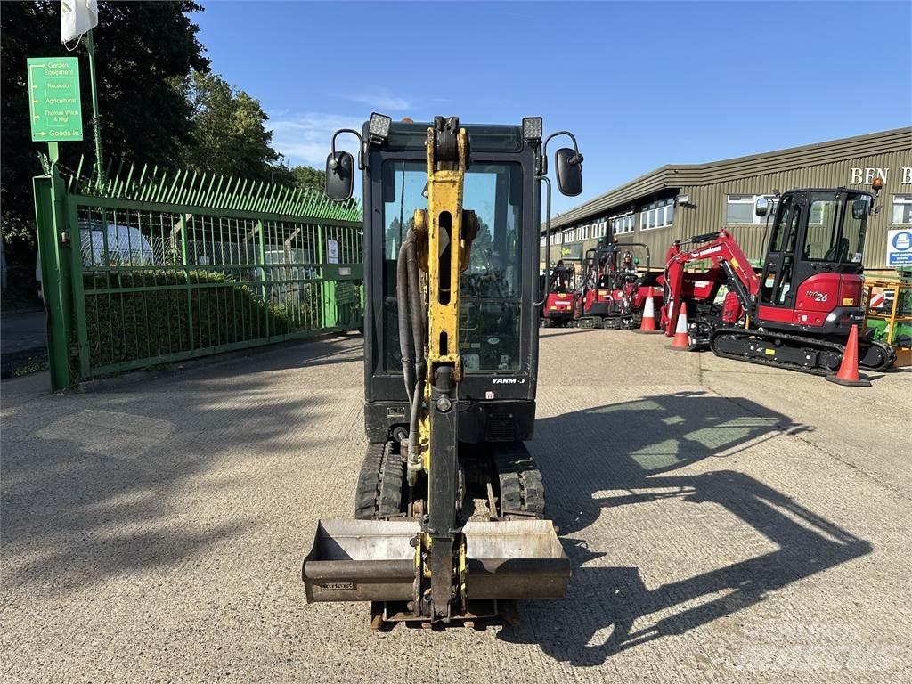 Yanmar SV18 Vidēja lieluma ekskavatori 7 t - 12 t