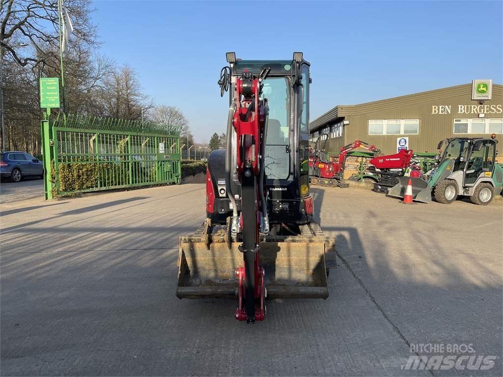 Yanmar VIO26-6 Vidēja lieluma ekskavatori 7 t - 12 t