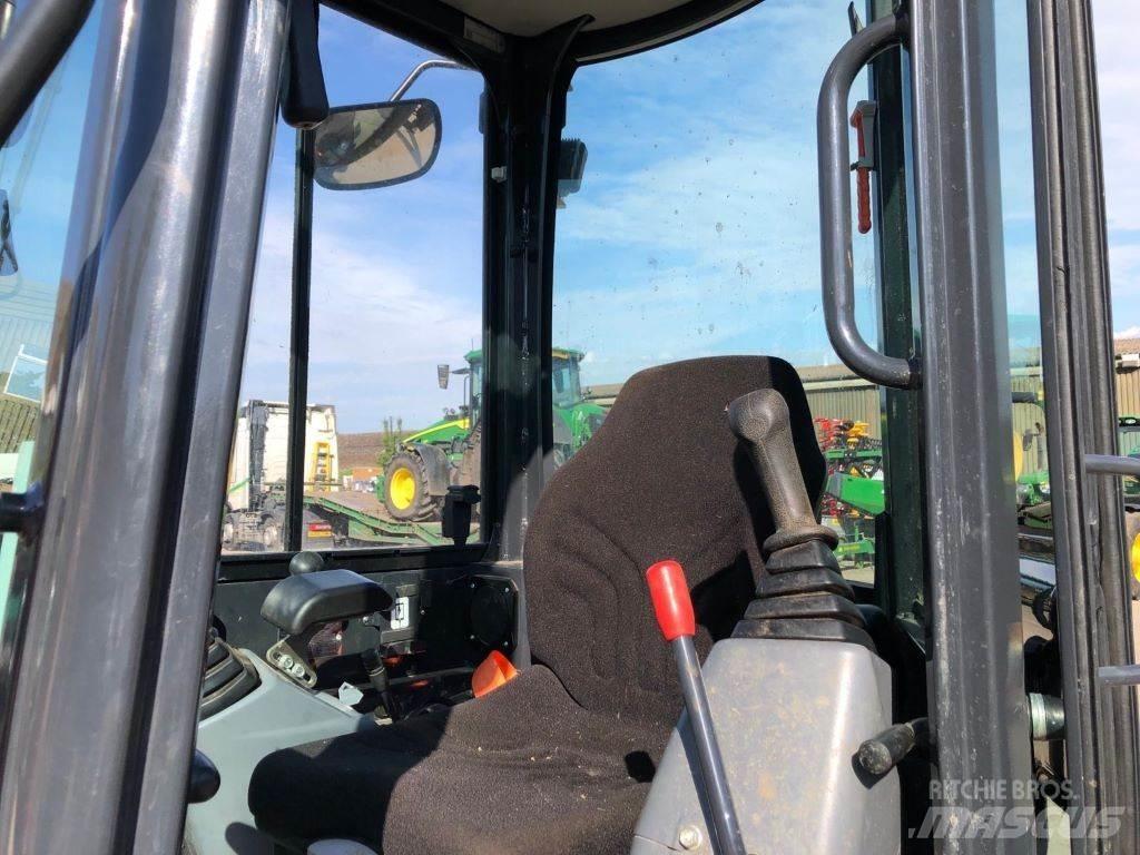 Yanmar VIO26-6 Vidēja lieluma ekskavatori 7 t - 12 t
