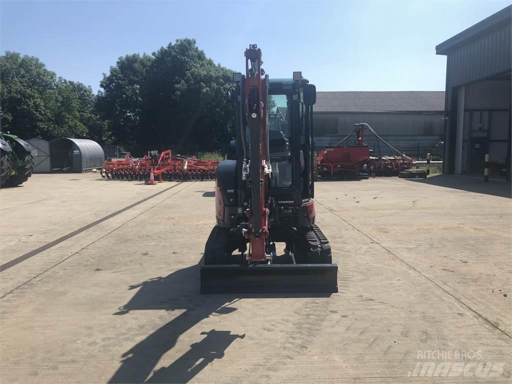 Yanmar VIO26-6 Vidēja lieluma ekskavatori 7 t - 12 t