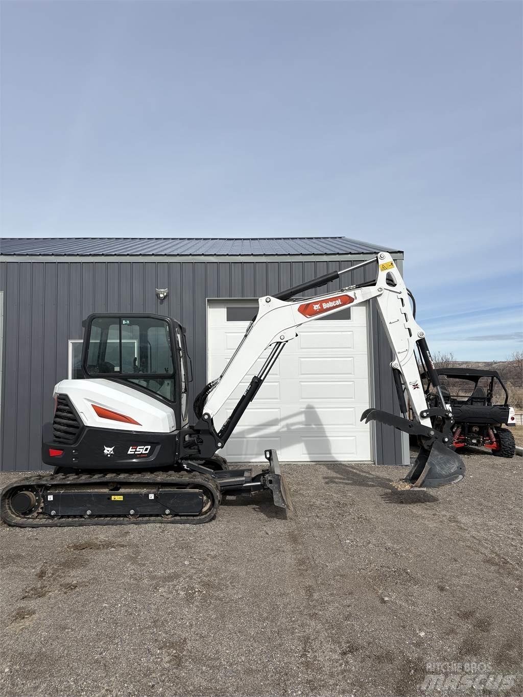 Bobcat E50 R2 Būvniecība- Citi