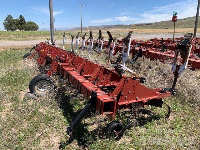 Case IH 1820 Labības kultivatori