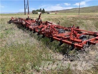 Case IH 4300 Smagās ecēšas