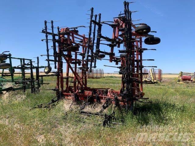 Case IH 5850 Smagās ecēšas