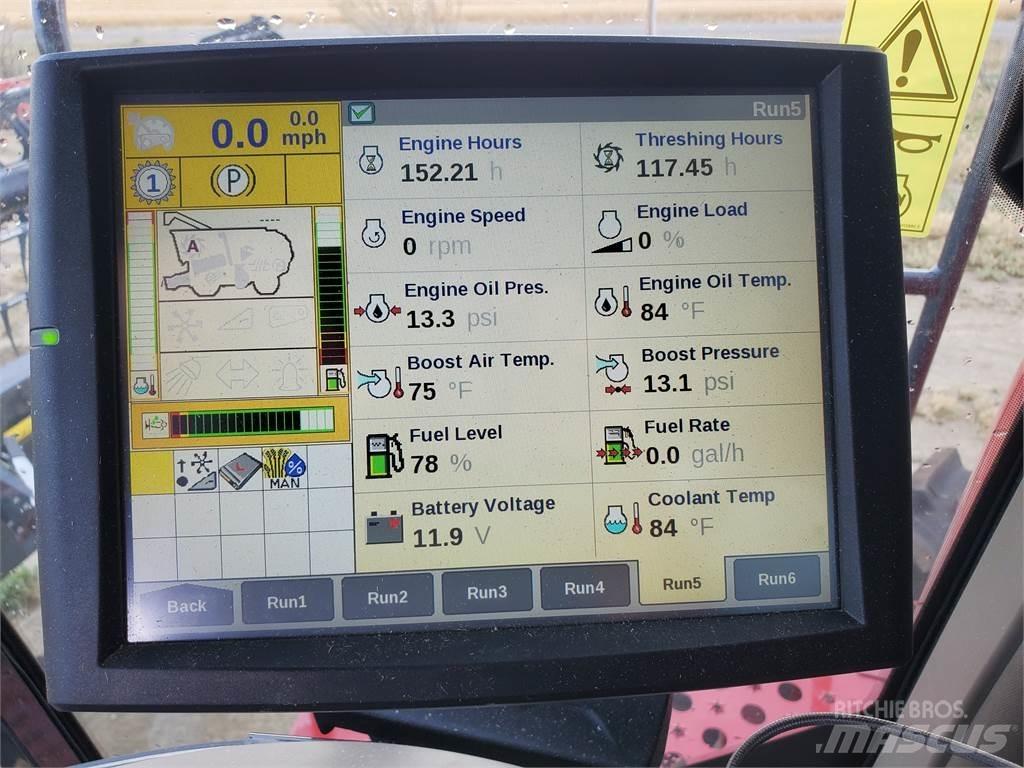 Case IH 8250 Ražas novākšanas kombaini