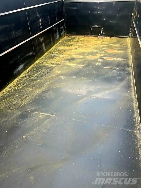  Custom 21 FT Citi