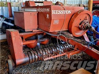 Hesston 4650 Rituļu preses