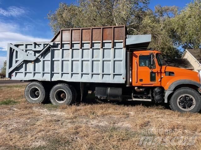 Mack GU713 Citi