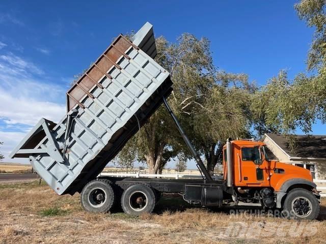 Mack GU713 Citi