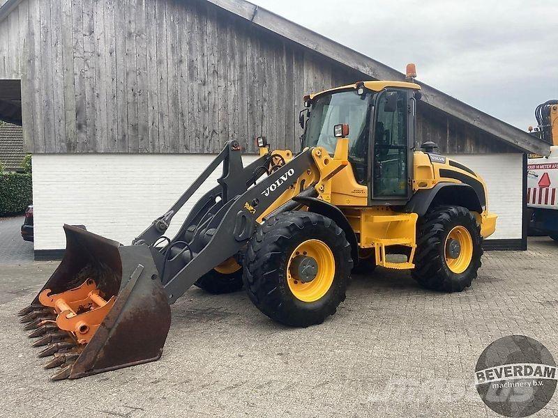 Volvo L45F Iekrāvēji uz riteņiem