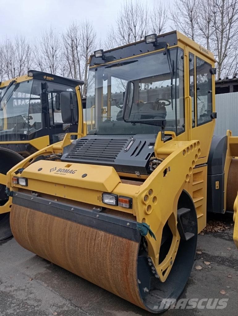 Bomag BW 203 AD-4 Divvalču grunts veltņi