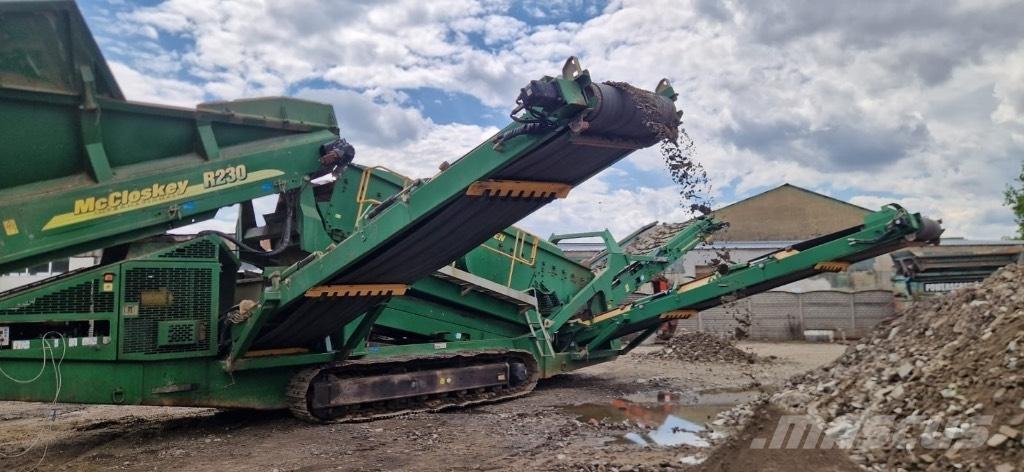 McCloskey R230 Sieti