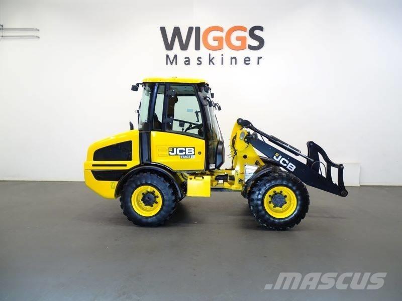 JCB 407 Iekrāvēji uz riteņiem