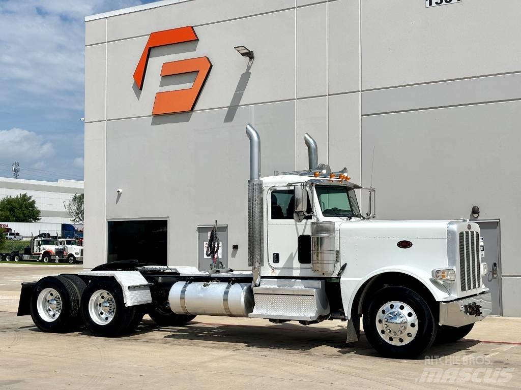 Peterbilt 389 Vilcēji