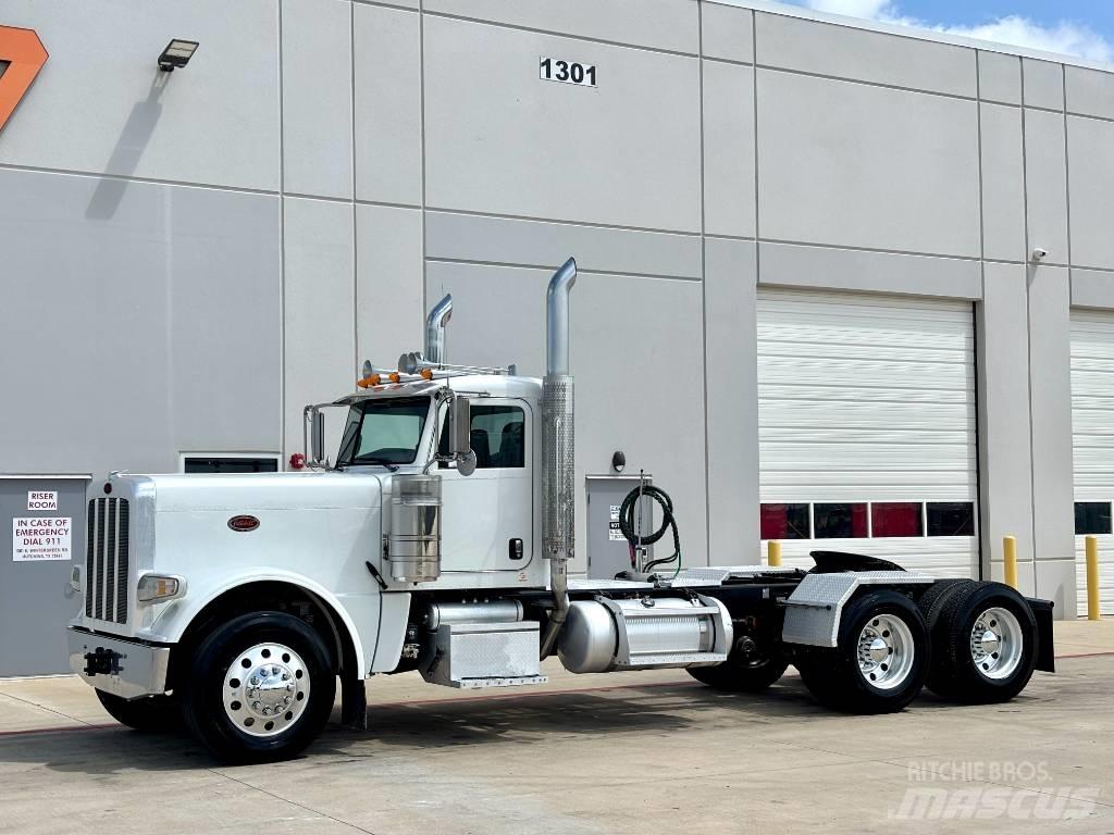 Peterbilt 389 Vilcēji