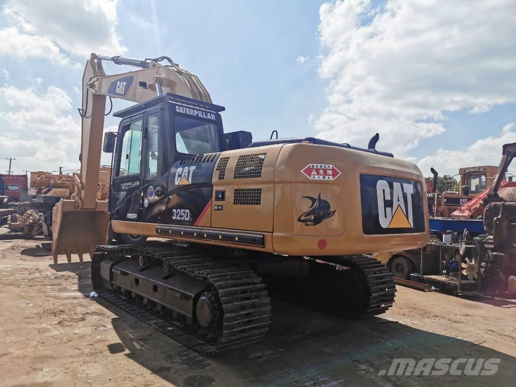 CAT 325DL Kāpurķēžu ekskavatori