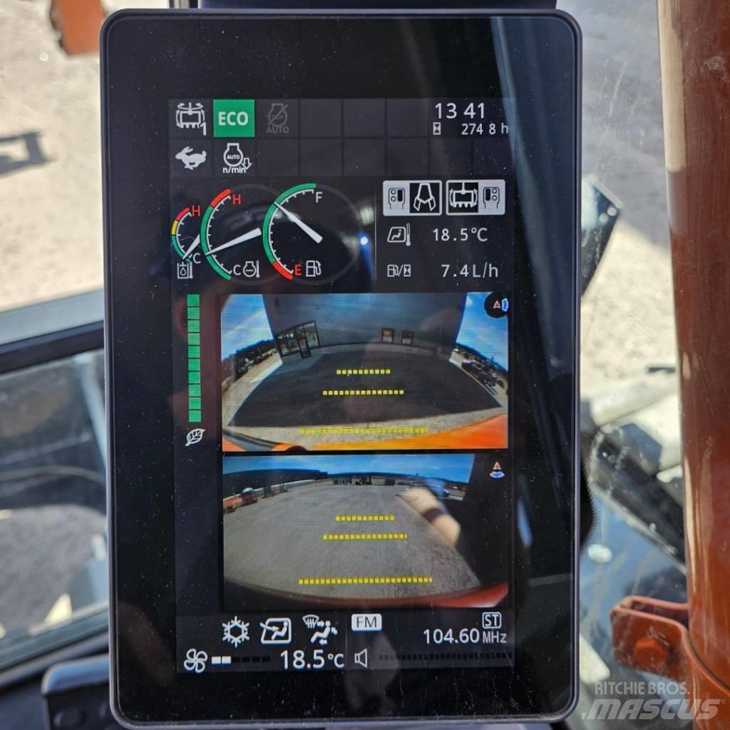 Hitachi ZX135US-7 Kāpurķēžu ekskavatori