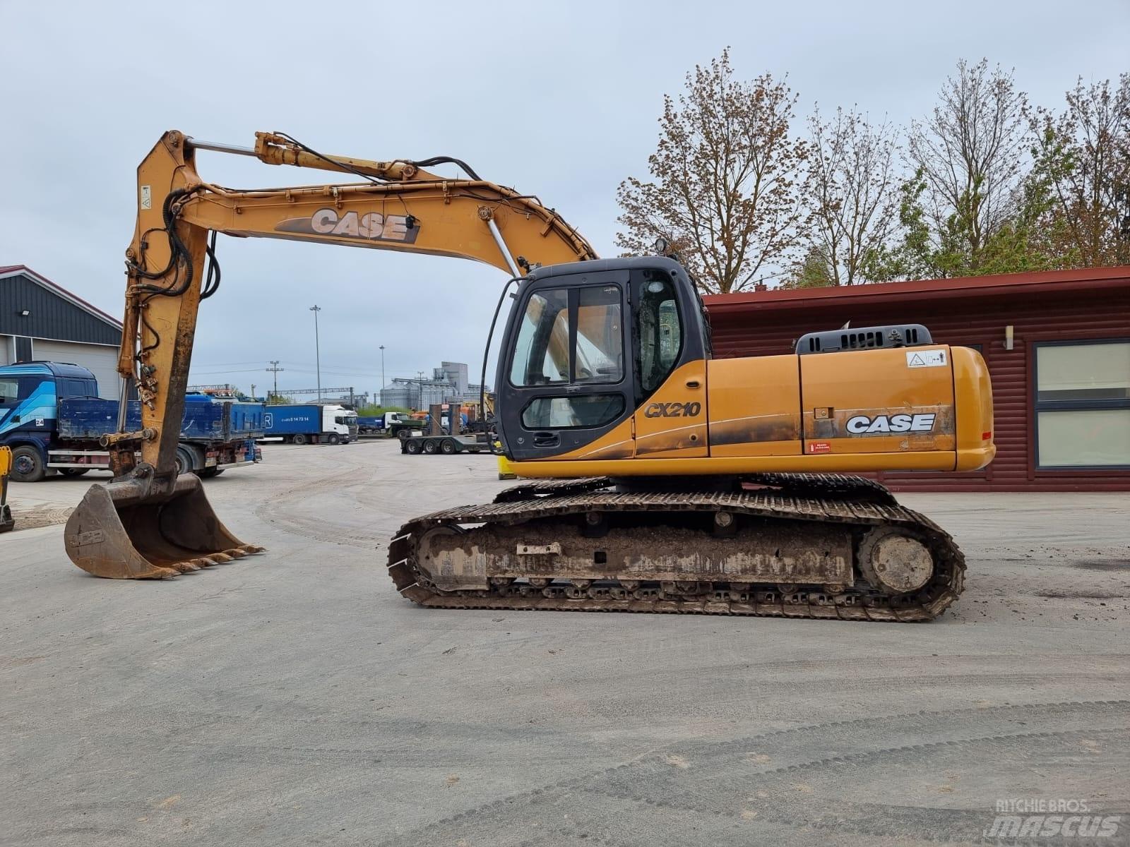 CASE CX 210 LC Kāpurķēžu ekskavatori