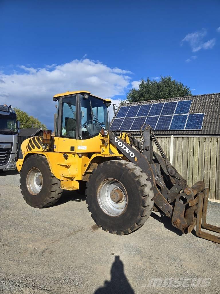 Volvo L 40 B TP Iekrāvēji uz riteņiem