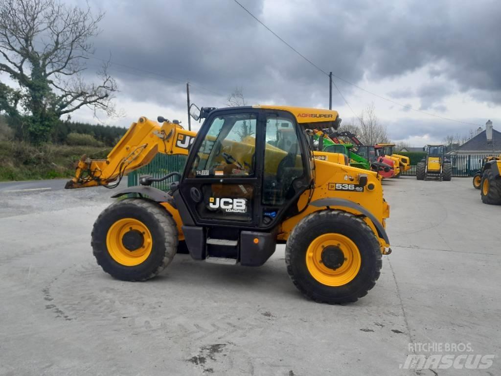 JCB 536-60 Teleskopiskie manipulatori
