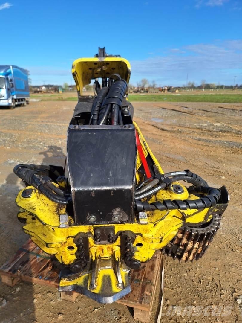 John Deere H270 Hārvesteru kausi