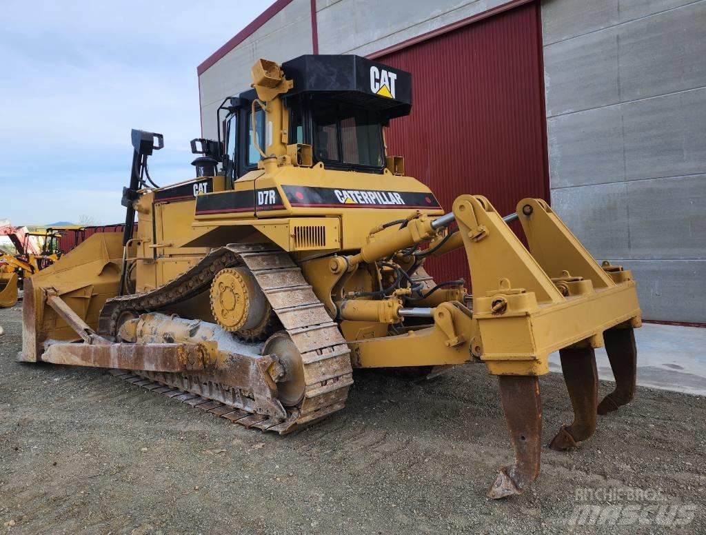 CAT D7R SERIE 2 Kāpurķēžu buldozeri