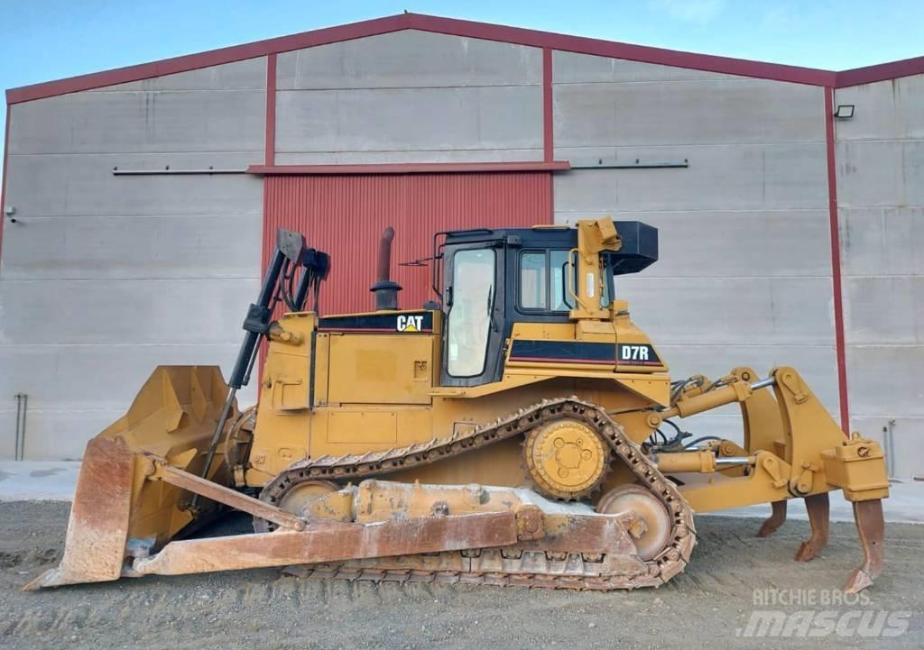 CAT D7R SERIE 2 Kāpurķēžu buldozeri