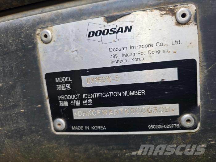 Doosan DX 140 W-5 Ekskavatori uz riteņiem