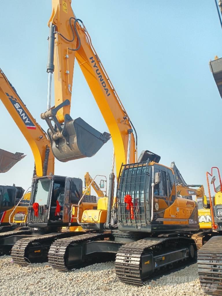 Hyundai 220 Vidēja lieluma ekskavatori 7 t - 12 t
