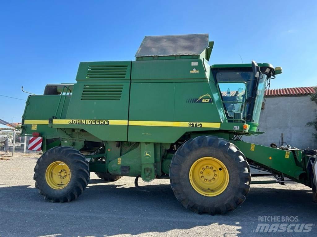 John Deere CTS Rice Ražas novākšanas kombaini