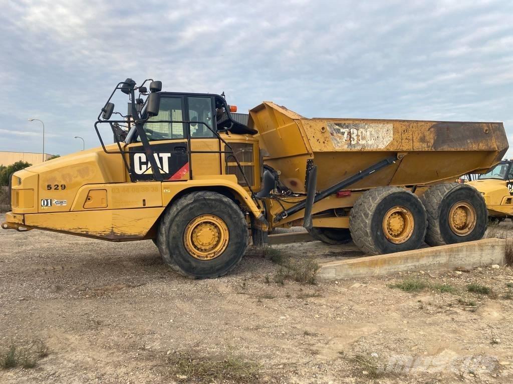 CAT 730 C Artikulētie pašizgāzēji