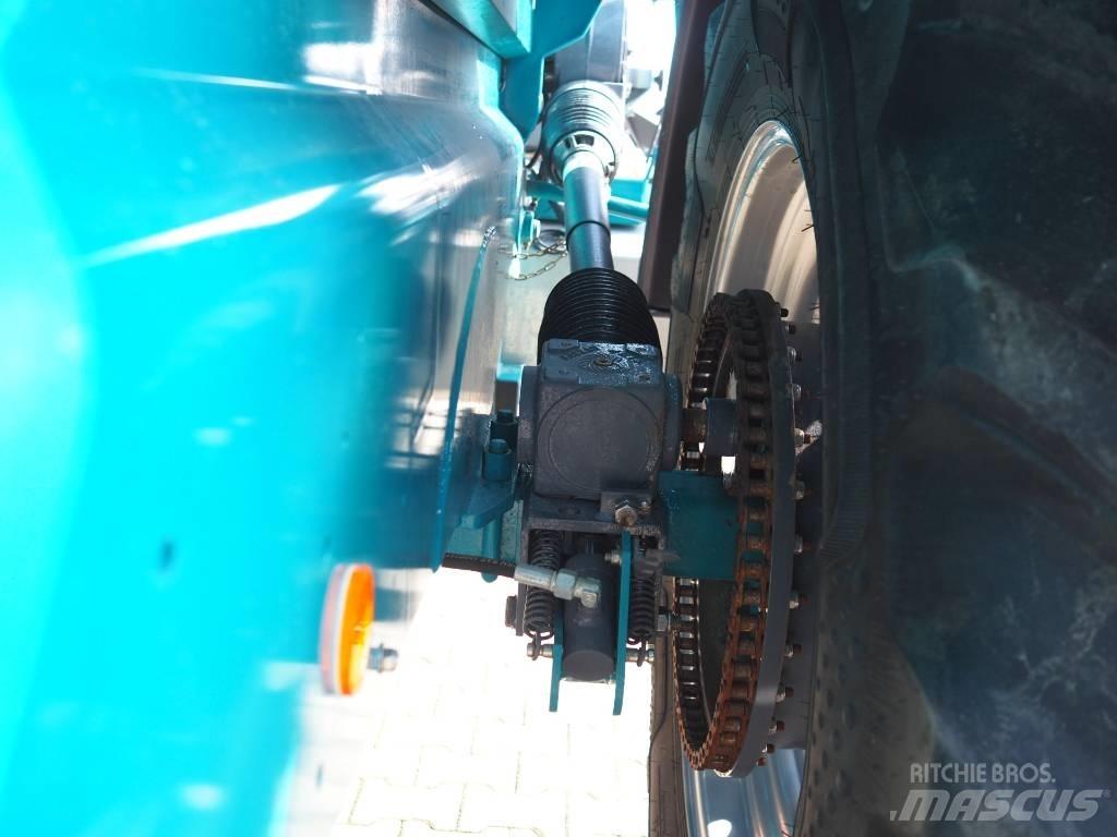 Sulky XT 130 Minerālmēslu izkliedētāji