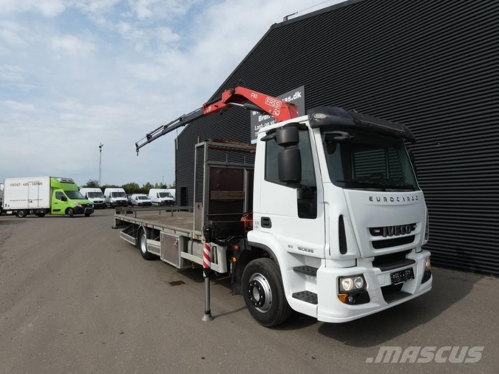 Iveco 150E 25 Smagās mašīnas ar celtni