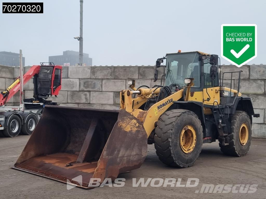Komatsu WA380-6 Iekrāvēji uz riteņiem