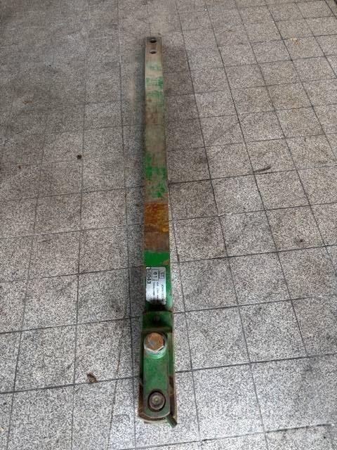 John Deere 8000 Cits traktoru papildaprīkojums