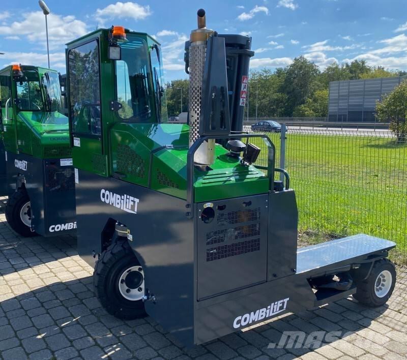 Combilift C 4000 Četru virzienu krāvēji
