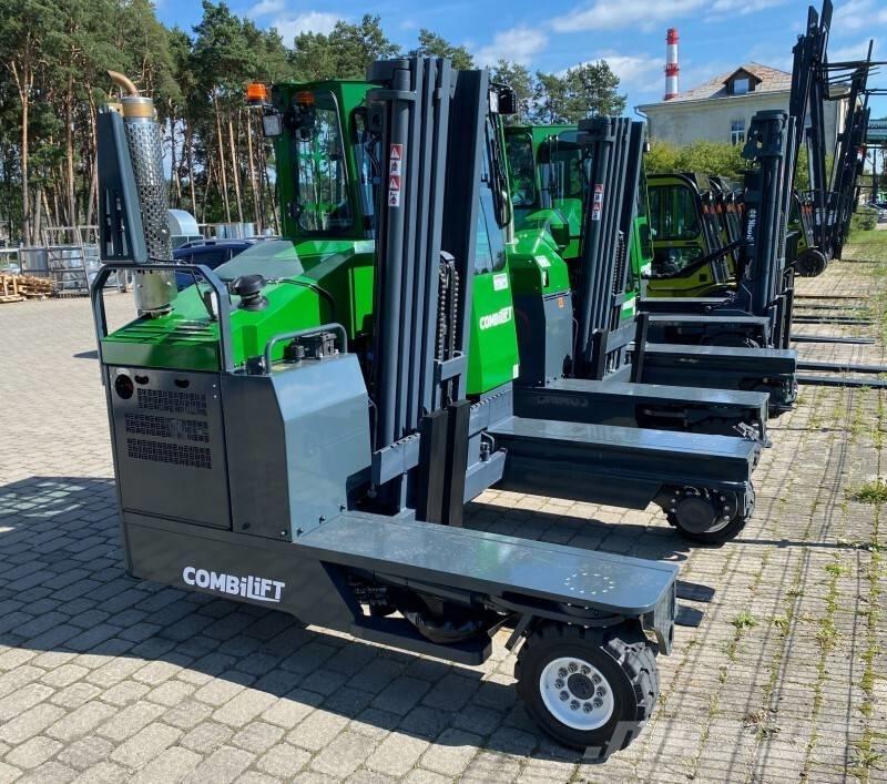 Combilift C 4000 Četru virzienu krāvēji