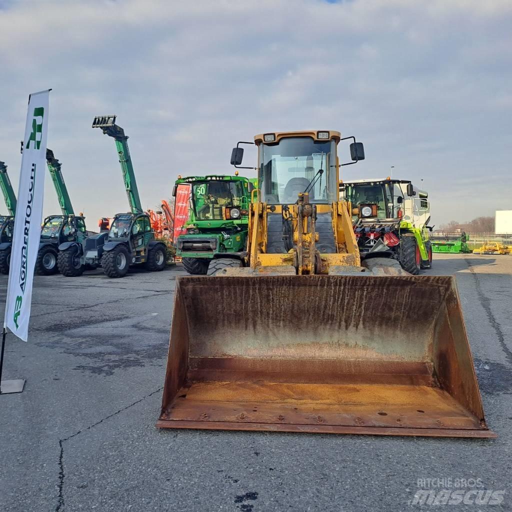 JCB 426 B Iekrāvēji uz riteņiem