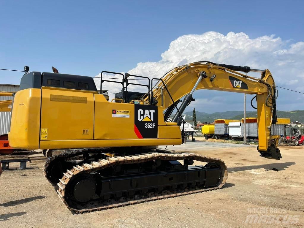 CAT 352FL Kāpurķēžu ekskavatori
