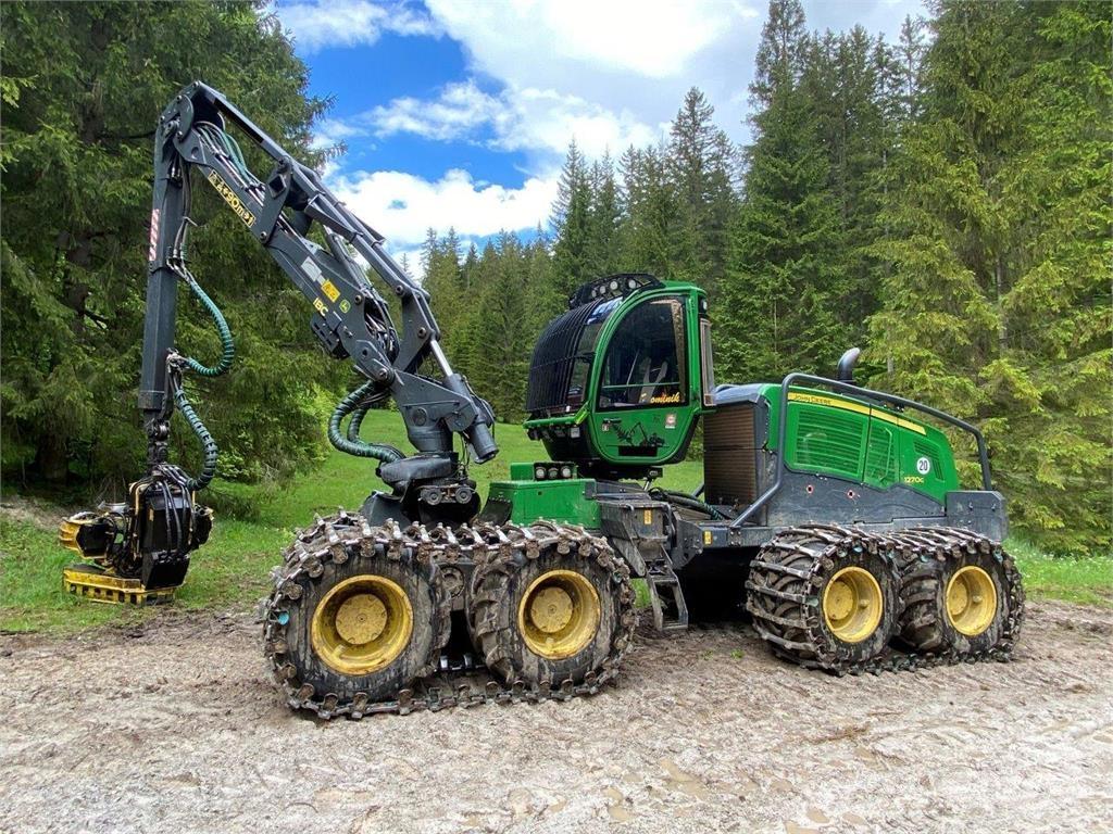 John Deere 1270 G Harvesteri