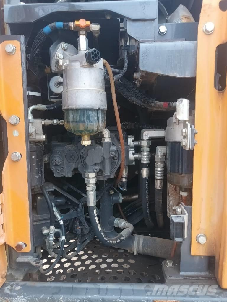 CASE CX 130 D Kāpurķēžu ekskavatori