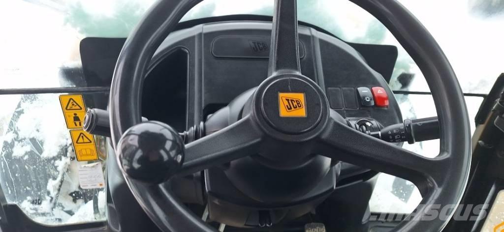 JCB 3CX ECO Ekskavatori-iekrāvēji