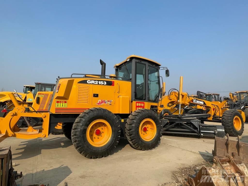 XCMG gr2153 Iekrāvēji uz riteņiem